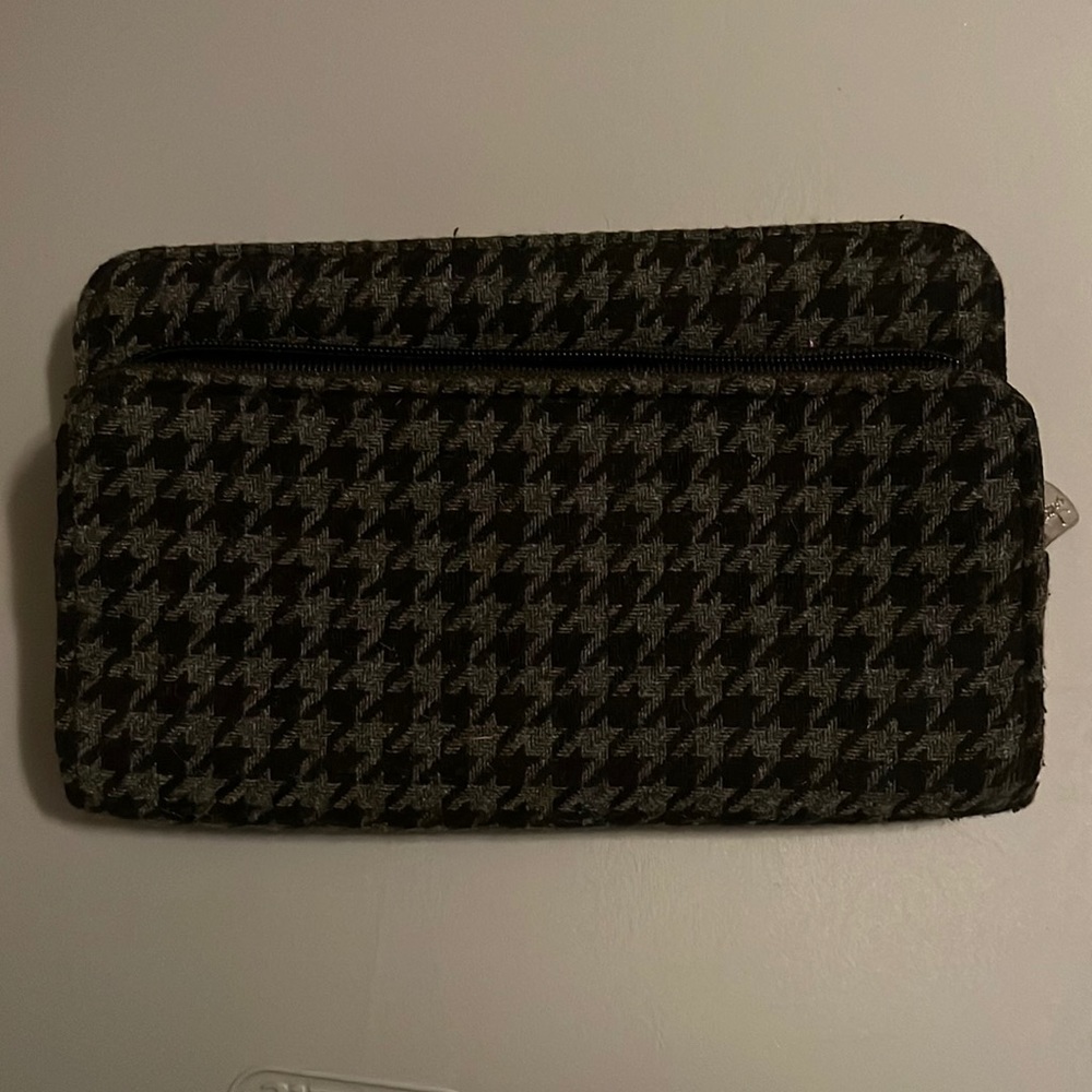 Thirty-One wallet / wristlet